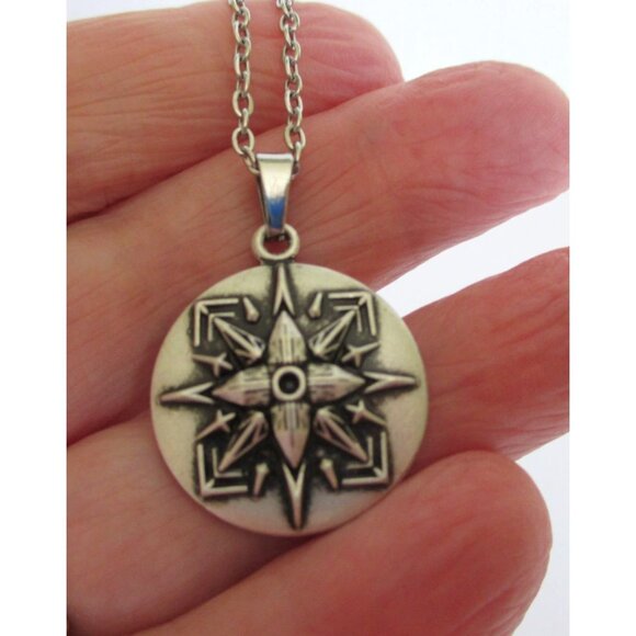 Alex & Ani Healing Love Pendant Necklace on 20" Stainless Chain 2016 Healing Lov - Picture 2 of 6